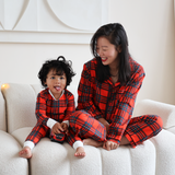 Set di pigiami per bambini in tartan rosso