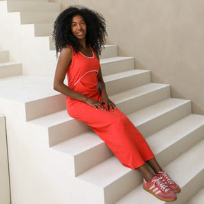 red breastfeeding dress Bump & Milk Leila Maternity & Breastfeeding Dress Red For The Creators