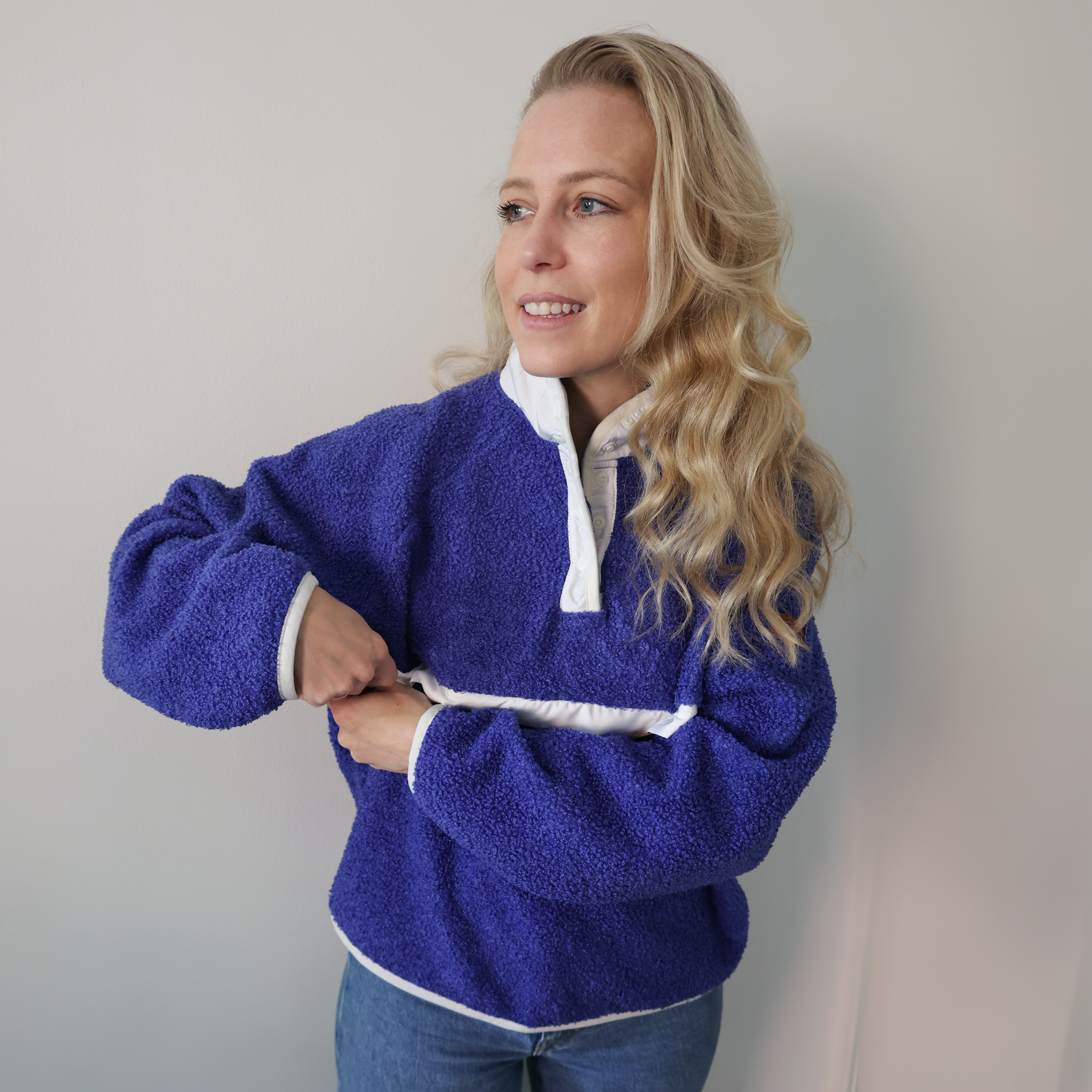 Breastfeeding Fleece Retro Cobalt