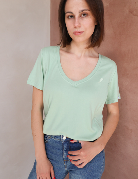 Breastfeeding T-Shirt V-Neck Sage Green