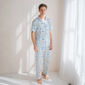 Mann im Herren-Pyjama-Set Miffy „Peek-a-Boo Blue“ aus Bambus