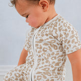 ZIPSTER™ Shortie Leopardikuvio