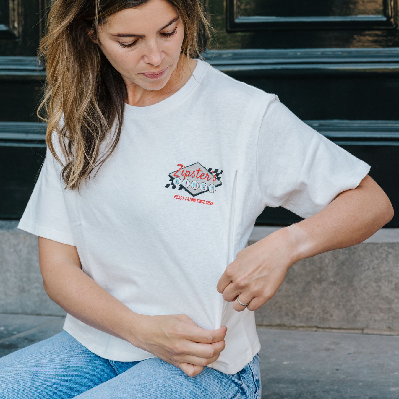 Women's Cropped Hemp Breastfeeding T-Shirt - Zipster's Diner