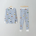 Kinder-Pyjama-Set „Peek-a-Boo Blue“ aus Bambus von Miffy, Vorderansicht