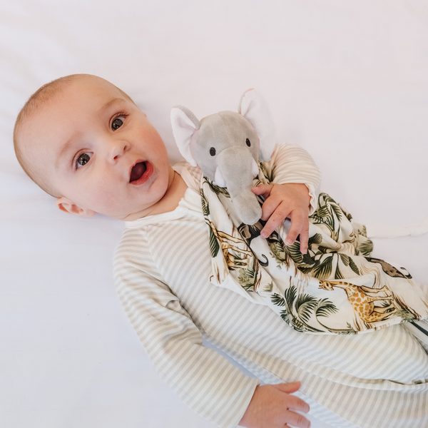 Cotton Muslin Cloths With Wooden Animal